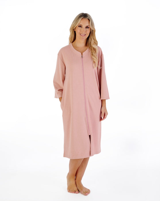 Slenderella Rib Pattern 42" Zip-Up Dressing Gown Sandras-Online Slenderella Rib Pattern 42" Zip-Up Dressing Gown Sandras-Online