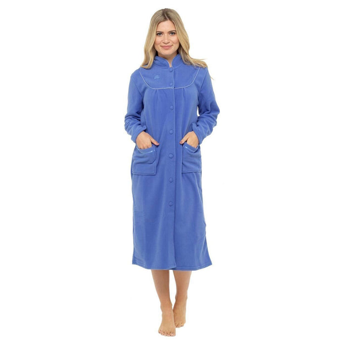 What are the Best Nightgowns for Elderly Woman in a Nursing Home?￼ |  Dignity Pajamas